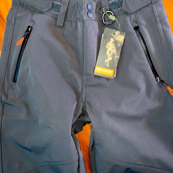 Women’s Free Soldier Tactical and Snow Pants New - Picture 5 of 5